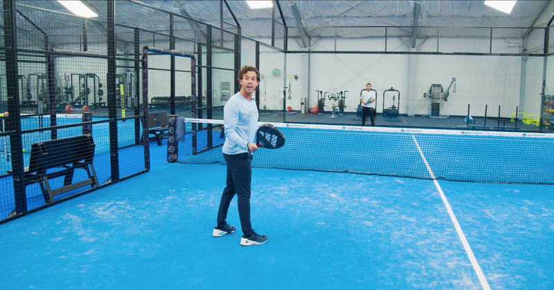 Padel volley tip for tennis players